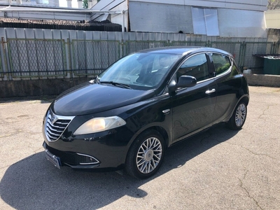 Lancia Ypsilon 1.3 MJT