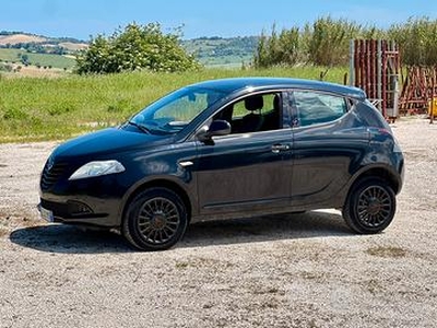 LANCIA YPSILON NATURAL POWER EURO6-OK NEOPATENTATi