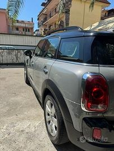 Mini cooper countryman