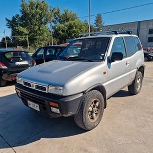 Nissan Terrano II Terrano II 2.7 Tdi 3 porte GANCI