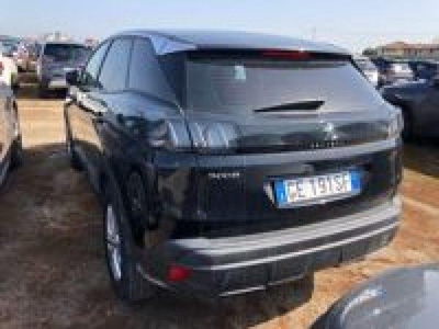 PEUGEOT 5008 BlueHDi 130 S&S EAT8 Active Business