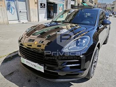 PORSCHE Macan 2.0