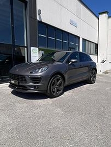 Porsche Macan 2.0 tetto c21 full