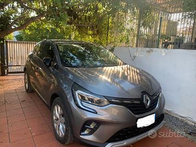 Renault captur plug-in hybrid 160 intens e-tech