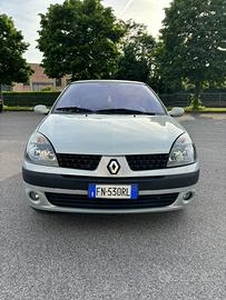 RENAULT Clio 2a serie
