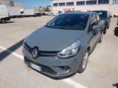 RENAULT CLIO TCe 12V 90 CV 5 porte Business *Navi,Sensori*