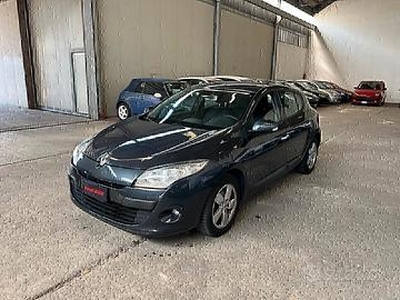 RENAULT MEGANE -DINAMIQE-1.5DCI-2009