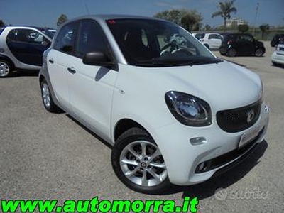 SMART ForFour 1.0 Manuale Youngster Italiana n°1
