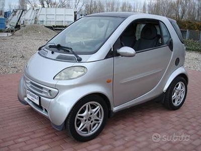 SMART ForTwo 800 smart cdi (30 kW) ANCHE NEOPATE