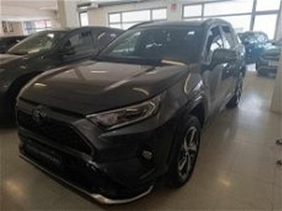 Toyota Rav4 vvt-ie phev More Style awd-i e-cvt del 2021 usata a Salerno