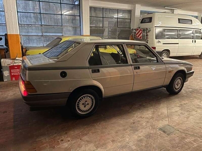 Usato 1986 Alfa Romeo 75 1.8 Benzin 120 CV (6.900 €)