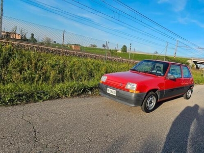 Usato 1989 Renault R5 Benzin (3.200 €)