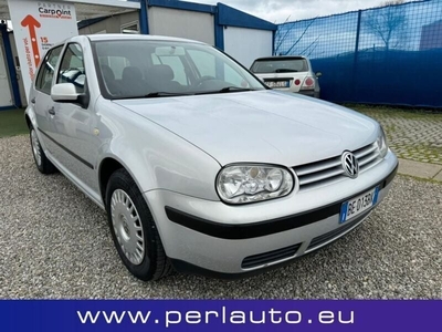 Usato 1999 VW Golf IV 1.4 Benzin 75 CV (1.900 €)