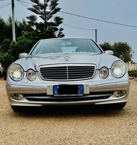 Usato 2003 Mercedes E220 2.1 Diesel 150 CV (4.500 €)