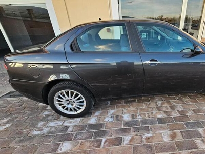 Usato 2005 Alfa Romeo 156 1.9 Diesel 115 CV (2.300 €)