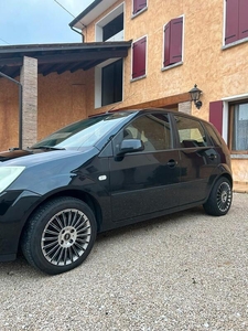 Usato 2005 Ford Fiesta Diesel (1.000 €)