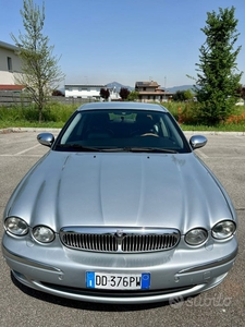 Usato 2006 Jaguar X-type 3.0 LPG_Hybrid 230 CV (3.500 €)