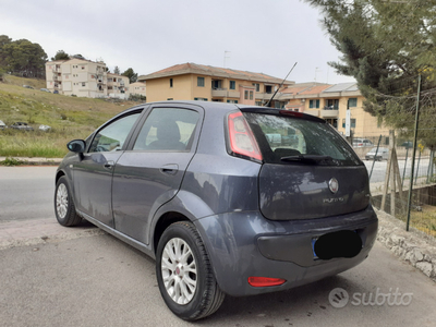 Usato 2010 Fiat Punto Evo 1.2 Diesel 90 CV (3.100 €)