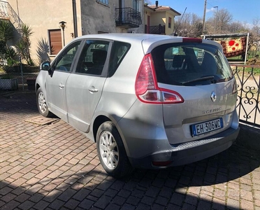 Usato 2011 Renault Scénic III 1.5 Diesel 110 CV (4.500 €)