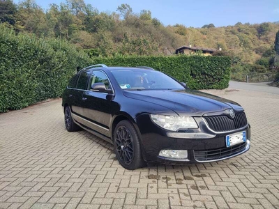 Usato 2012 Skoda Superb 2.0 Diesel 170 CV (11.500 €)