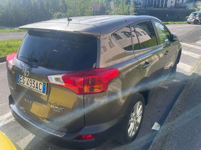 Usato 2013 Toyota RAV4 2.0 Benzin 151 CV (13.000 €)