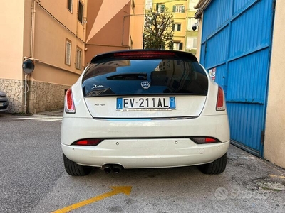 Usato 2014 Lancia Delta 1.4 LPG_Hybrid 120 CV (6.500 €)