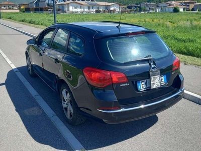 Usato 2014 Opel Astra 1.7 Diesel 131 CV (4.700 €)