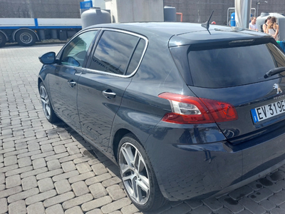 Usato 2014 Peugeot 308 1.6 Diesel 116 CV (7.990 €)