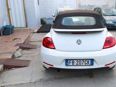 Usato 2014 VW Beetle 1.6 Diesel 102 CV (12.900 €)