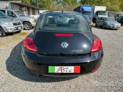 Usato 2015 VW Maggiolino 1.6 Diesel 105 CV (14.000 €)