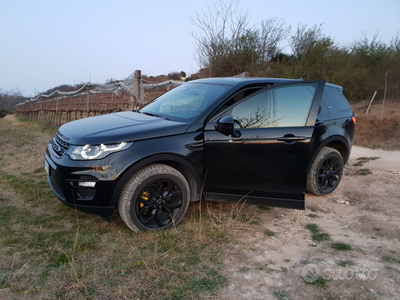 Usato 2016 Land Rover Discovery Sport 2.0 Diesel 179 CV (11.000 €)