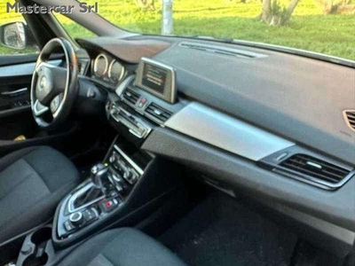 Usato 2018 BMW 225 Active Tourer 1.5 El_Benzin 136 CV (13.900 €)