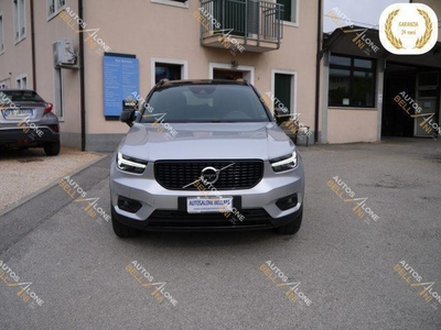 Usato 2018 Volvo XC40 2.0 Benzin 248 CV (28.800 €)