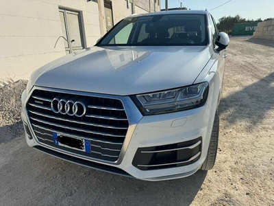 Usato 2019 Audi Q7 3.0 Diesel 218 CV (39.900 €)