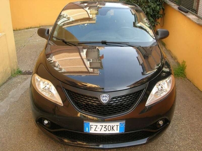 Usato 2019 Lancia Ypsilon 1.2 LPG_Hybrid 69 CV (11.000 €)