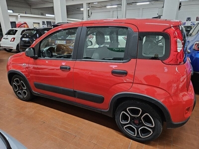 Usato 2022 Fiat Panda Cross 1.0 El_Hybrid 69 CV (13.300 €)