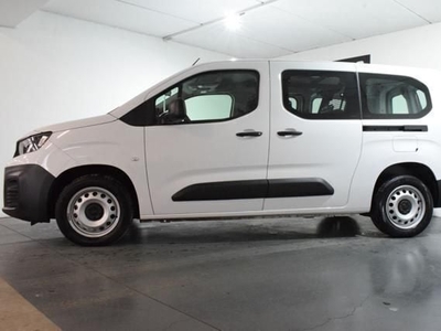 Usato 2023 Citroën Berlingo 1.5 Diesel 102 CV (23.950 €)