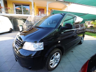 Volkswagen Multivan 2.5 TDI