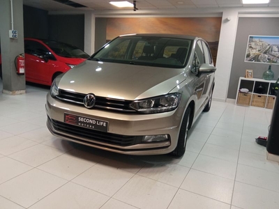 Volkswagen Touran 2016