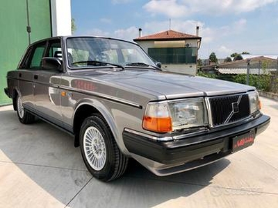 Volvo 240 - 1987