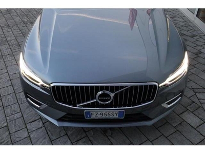 VOLVO XC60 B4 (d) AWD Geartronic Inscription