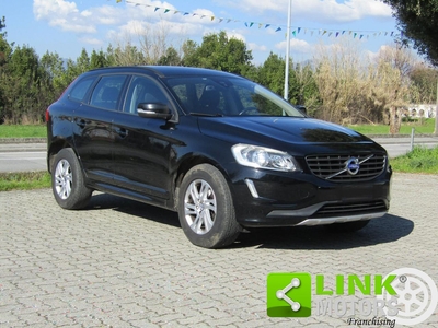VOLVO XC60 D3 Geartronic Kinetic Usata