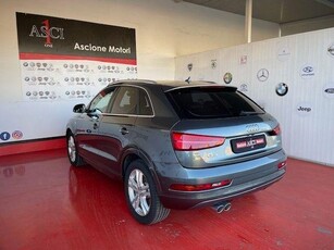 AUDI Q3 2.0 TDI 120CV S tronic Sport