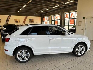 AUDI Q3 2.0 TDI 184 CV quattro S tronic Sport