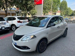 LANCIA Ypsilon 1.2 69 CV 5p. GPL Ecochic Gold