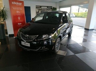 LANCIA YPSILON Hybrid Platino OK NEOPATENTATI KM 0 VIDA S.R.L.