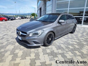 Mercedes-Benz CLA Shooting Brake 200 d Automatic Sport Night usato