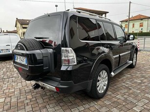 MITSUBISHI PAJERO 3.2 DI-D 16V aut. 5p. Instyle 7posti