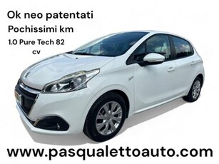 Peugeot 208 82 5 porte Active usato