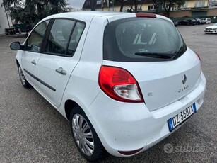 RENAULT CLIO 1.2 16V 5 porte GPL Dynamique